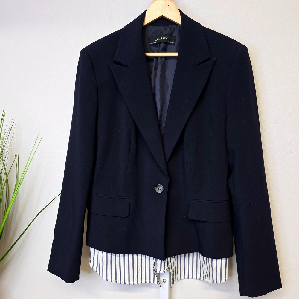 Zara Basic Navy Blue Blazer with Striped Shirt Hem Detail Size Large‎ Womens